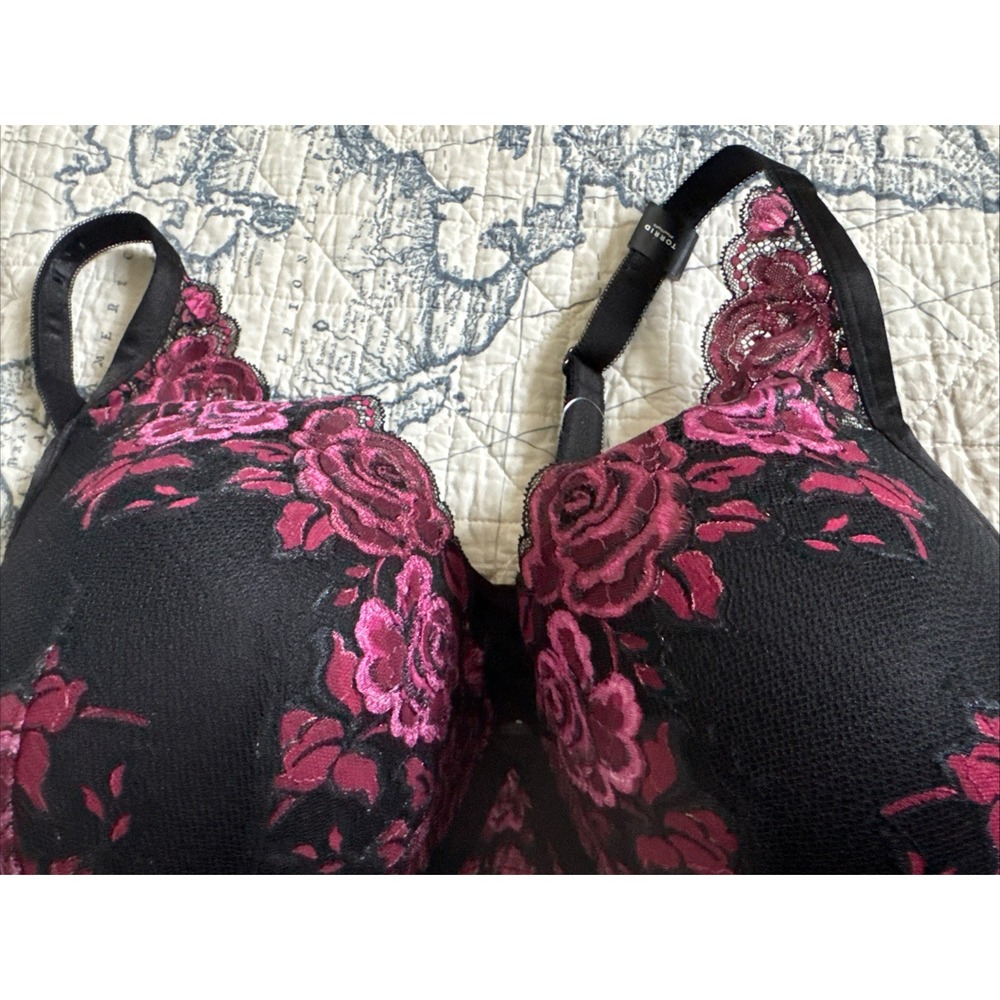 NWT Torrid Bra XO Plunge Push-up Lace High Apex Back 44D‎ Black/Purple Lingerie